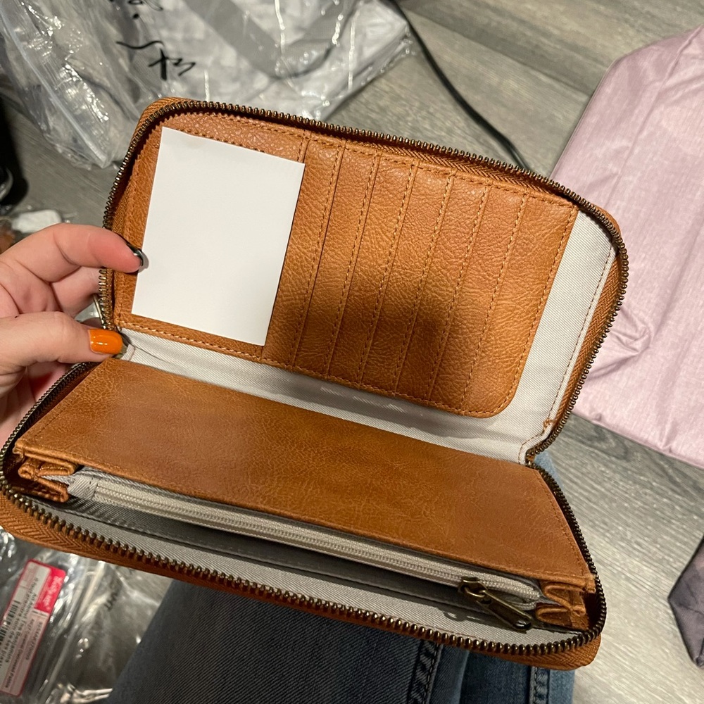 Thirty-one wallet
